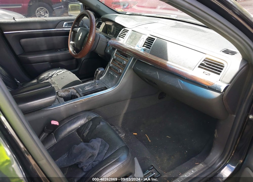 2009 LINCOLN MKS VIN: 1LNHM93R99G606774