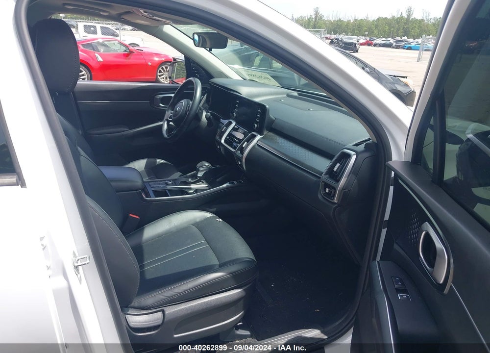 2021 KIA SORENTO S VIN: 5XYRLDLC8MG030049