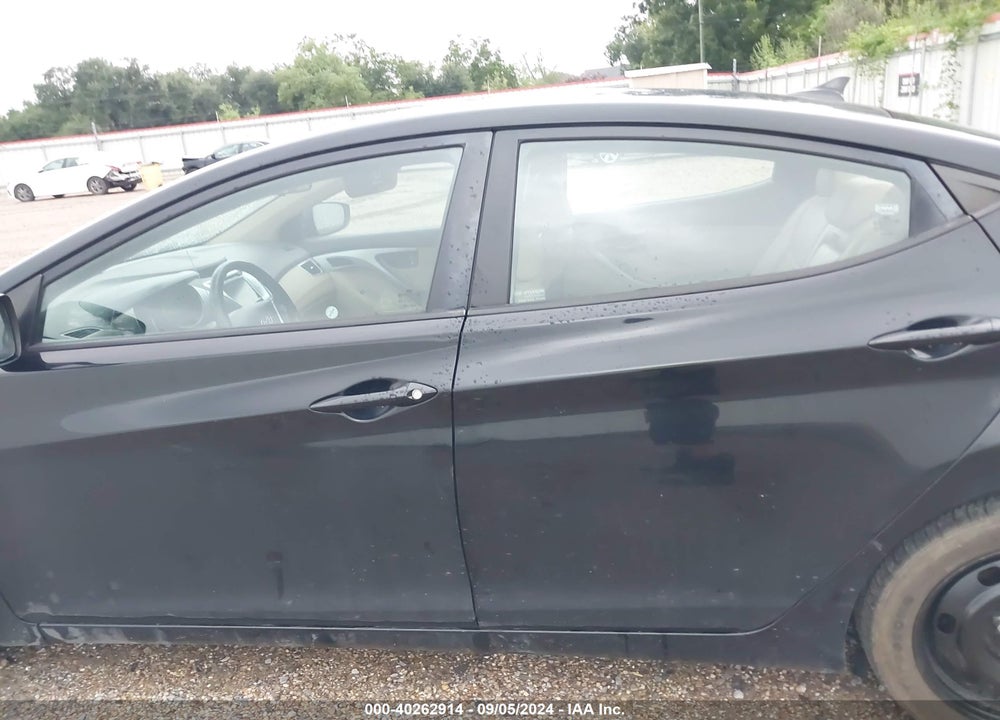 2011 HYUNDAI ELANTRA LIMITED (ULSAN PLANT) VIN: KMHDH4AE9BU127929