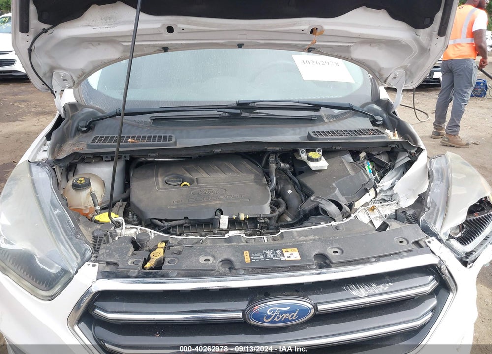 2017 FORD ESCAPE SE VIN: 1FMCU9GDXHUC84915