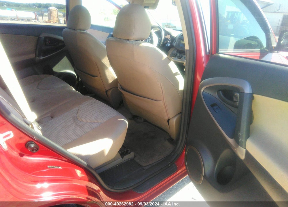 2008 TOYOTA RAV4 VIN: JTMBD33V686066163