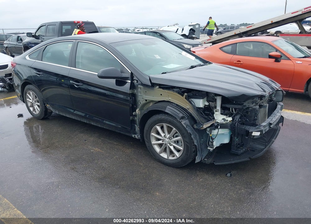 2019 HYUNDAI SONATA SE VIN: 5NPE24AF1KH776721