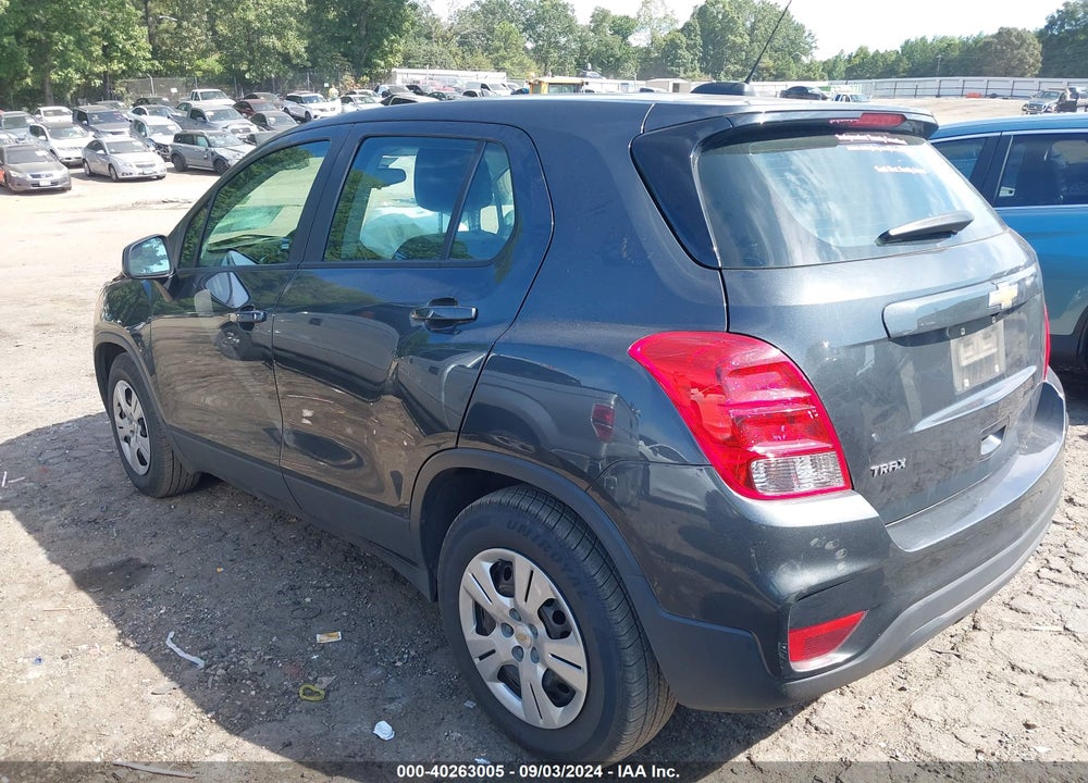 2019 CHEVROLET TRAX LS VIN: 3GNCJKSB2KL168112