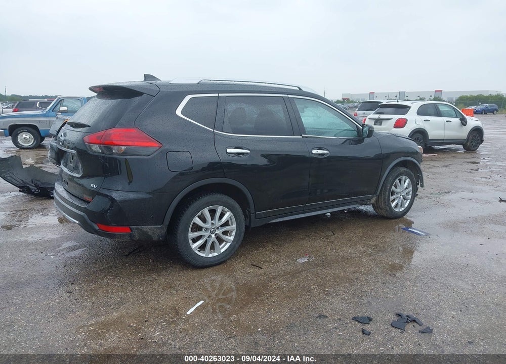 2017 NISSAN ROGUE SV VIN: JN8AT2MT7HW403434