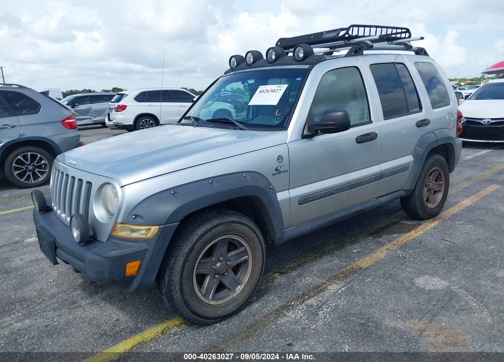 2006 JEEP LIBERTY RENEGADE VIN: 1J8GL38K76W285646