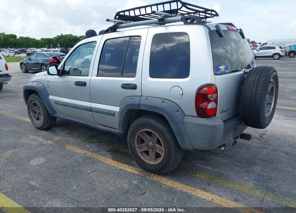2006 JEEP LIBERTY RENEGADE VIN: 1J8GL38K76W285646