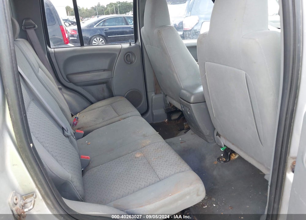 2006 JEEP LIBERTY RENEGADE VIN: 1J8GL38K76W285646
