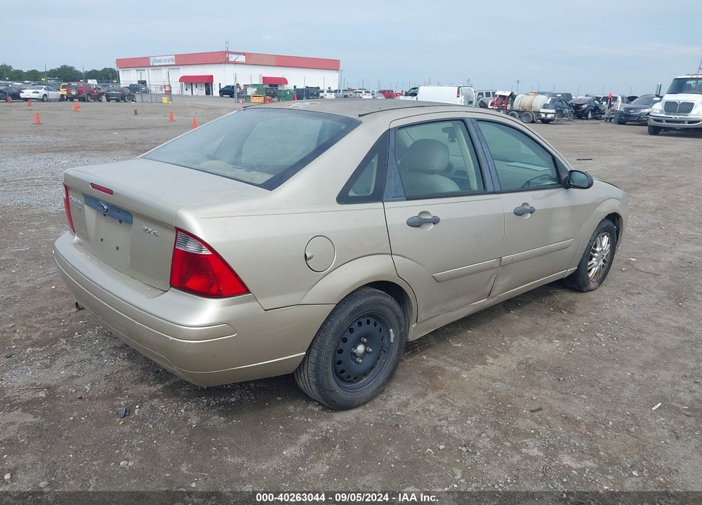 2006 FORD FOCUS ZX4 VIN: 1FAFP34NX6W207889