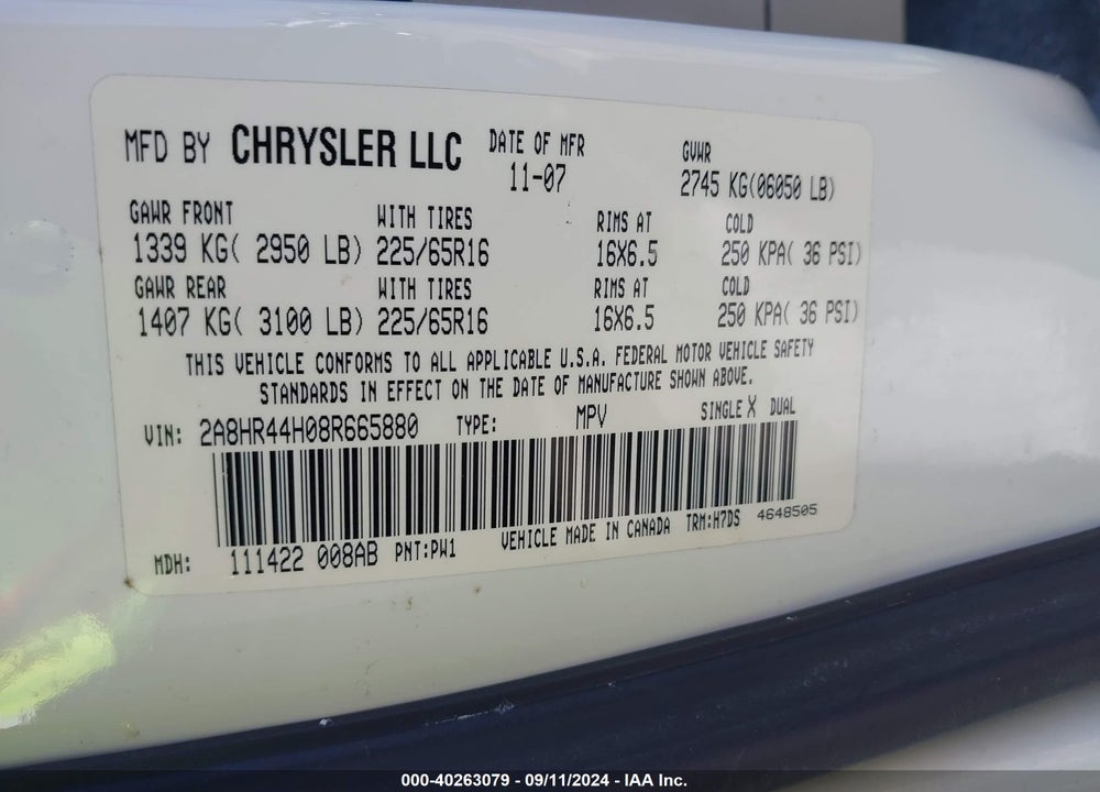 2008 CHRYSLER TOWN & COUNTRY LX VIN: 2A8HR44H08R665880