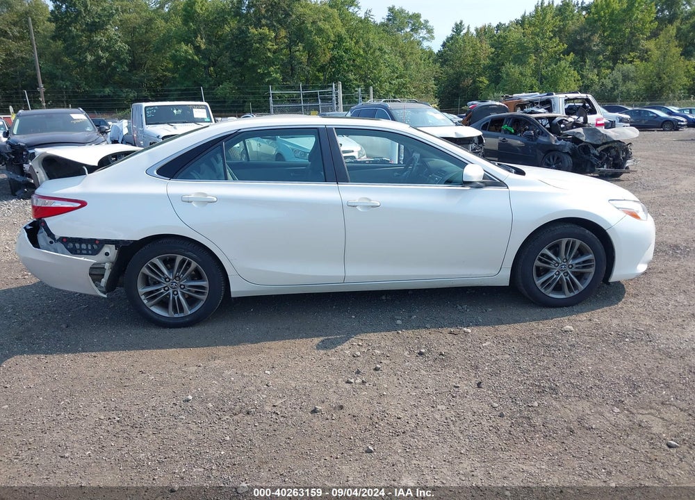 2017 TOYOTA CAMRY SE VIN: 4T1BF1FK5HU382161