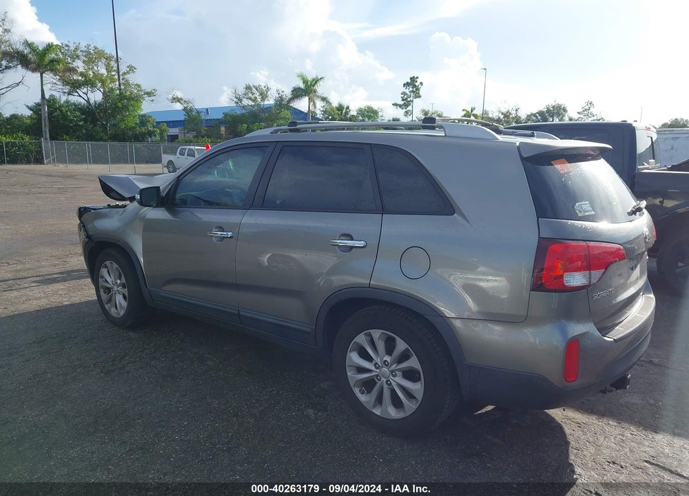 2014 KIA SORENTO EX V6 VIN: 5XYKU4A72EG530990