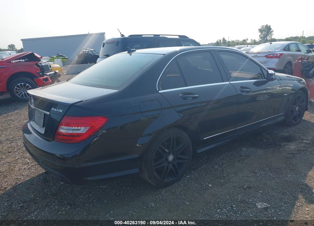 2014 MERCEDES-BENZ C 300 LUXURY 4MATIC/SPORT 4MATIC VIN: WDDGF8AB1EG231604