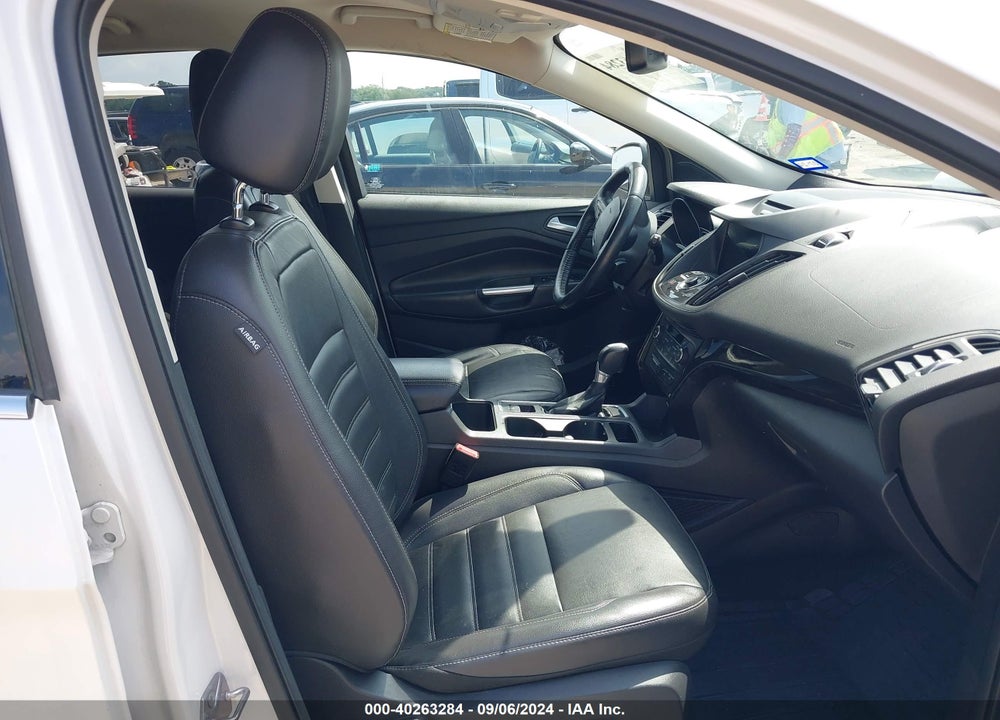 2017 FORD ESCAPE TITANIUM VIN: 1FMCU0J97HUA13729