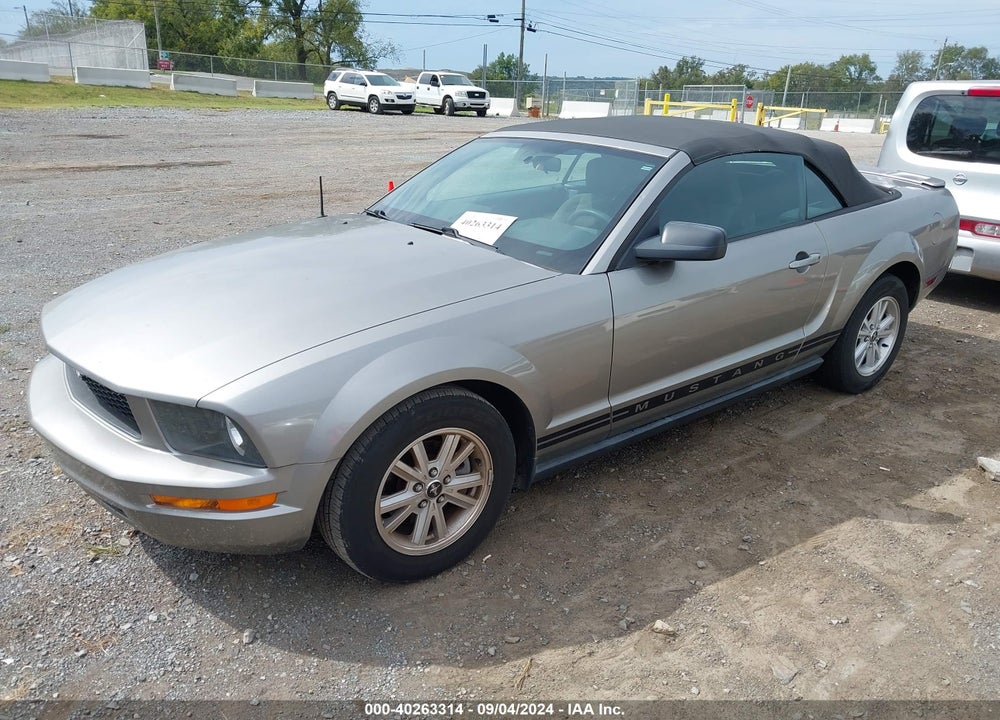 2008 FORD MUSTANG V6 DELUXE/V6 PREMIUM VIN: 1ZVHT84N285180513