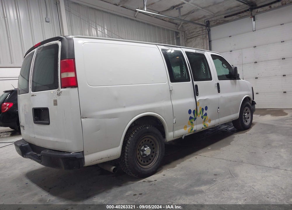 2010 CHEVROLET EXPRESS 1500 WORK VAN VIN: 1GCUHAD40A1148853