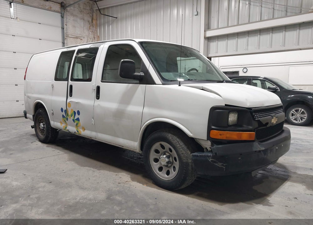 2010 CHEVROLET EXPRESS 1500 WORK VAN VIN: 1GCUHAD40A1148853