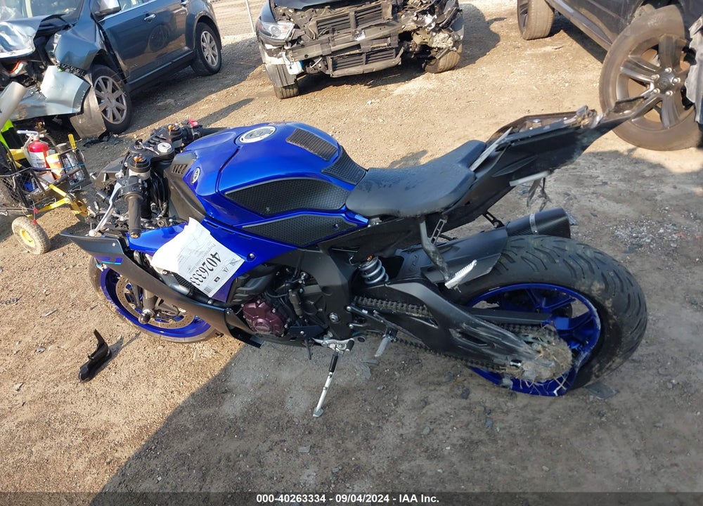 2022 YAMAHA YZFR1 VIN: JYARN66E8NA001893