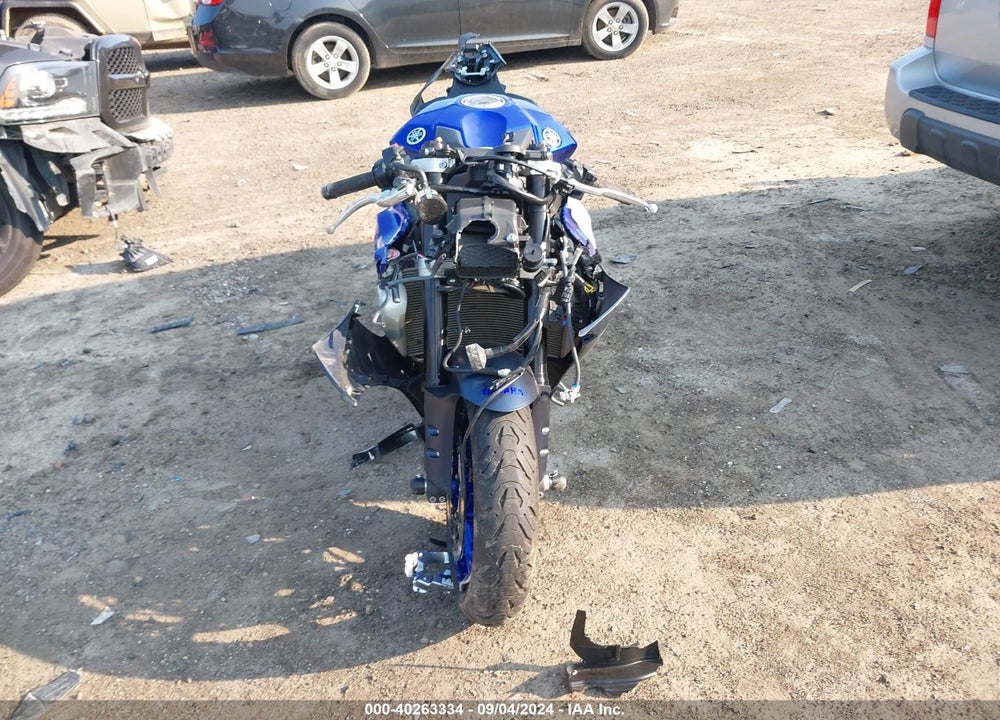 2022 YAMAHA YZFR1 VIN: JYARN66E8NA001893