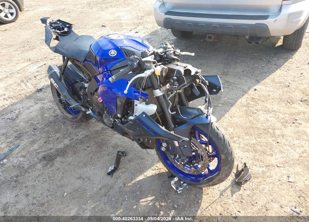 2022 YAMAHA YZFR1 VIN: JYARN66E8NA001893