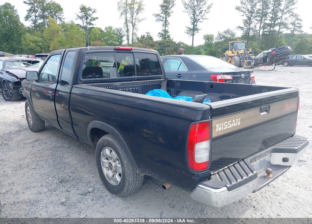 1998 NISSAN FRONTIER SE/XE VIN: 1N6DD26S8WC319905