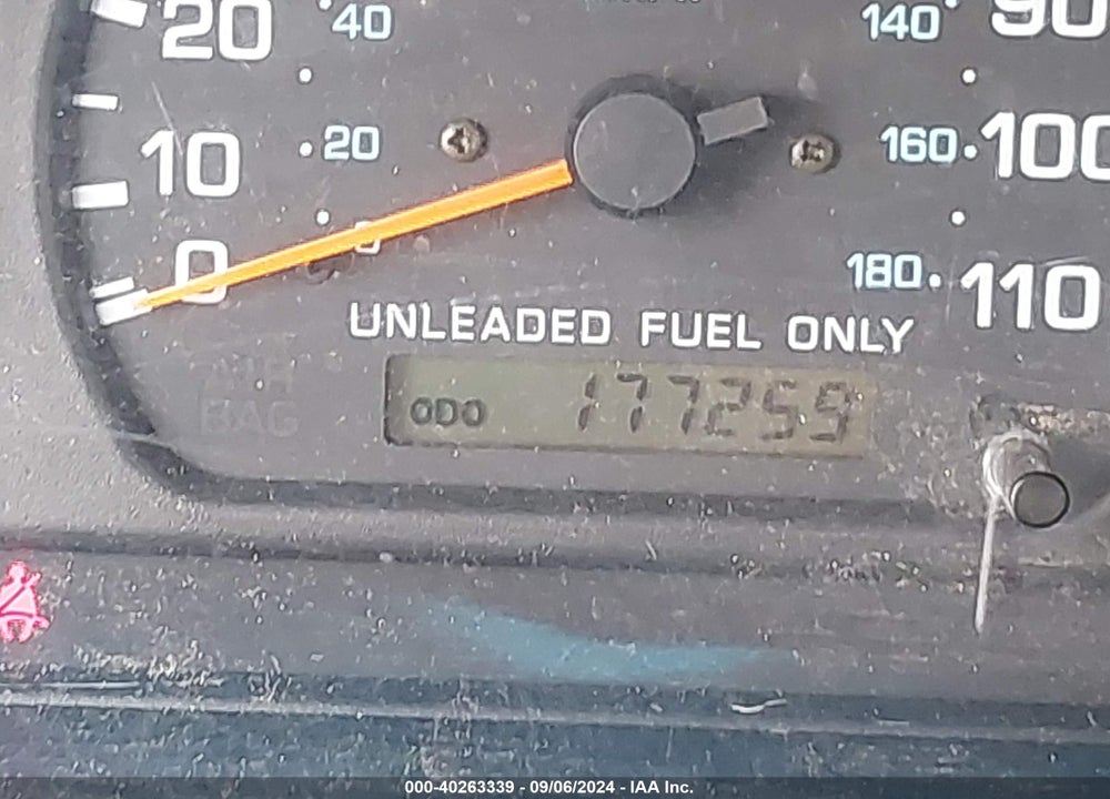1998 NISSAN FRONTIER SE/XE VIN: 1N6DD26S8WC319905