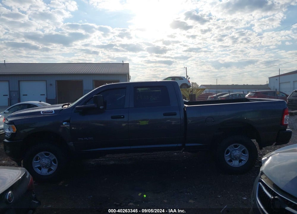 2020 RAM 2500 TRADESMAN 4X4 6'4 BOX VIN: 3C6UR5CL0LG225116