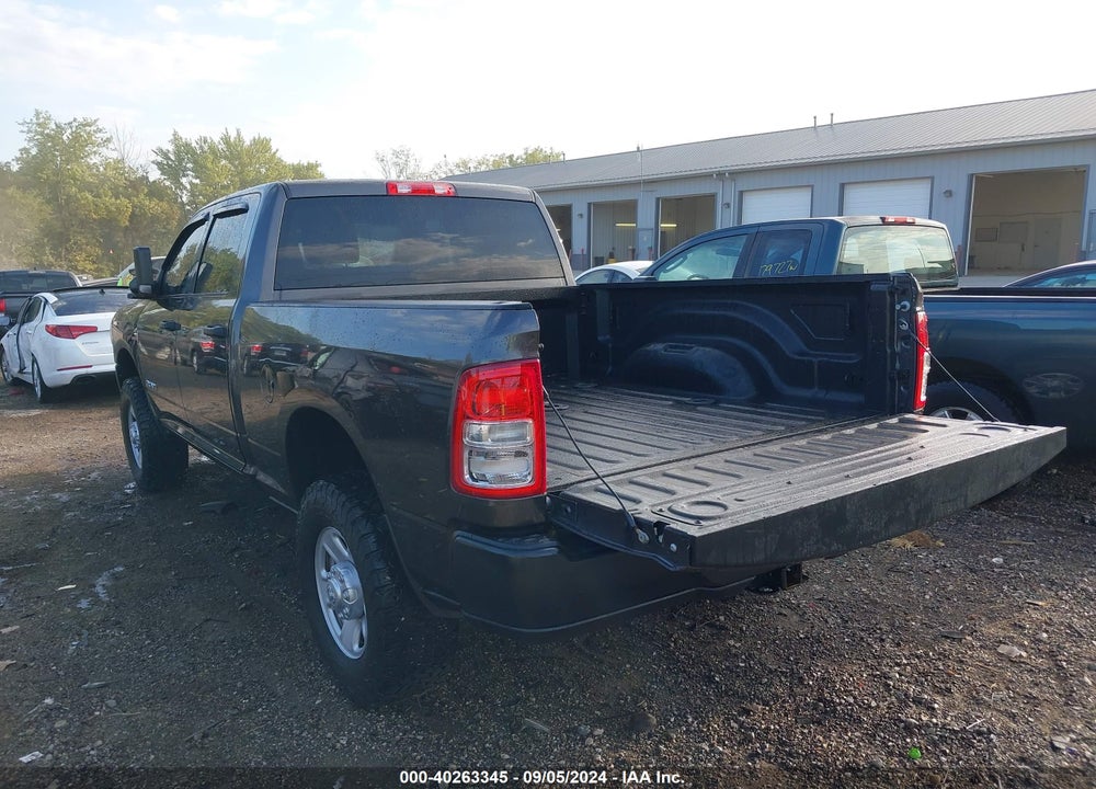 2020 RAM 2500 TRADESMAN 4X4 6'4 BOX VIN: 3C6UR5CL0LG225116
