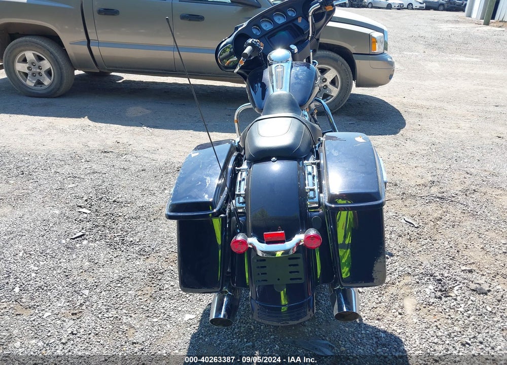 2020 HARLEY-DAVIDSON FLHX VIN: 1HD1KBC12LB674379