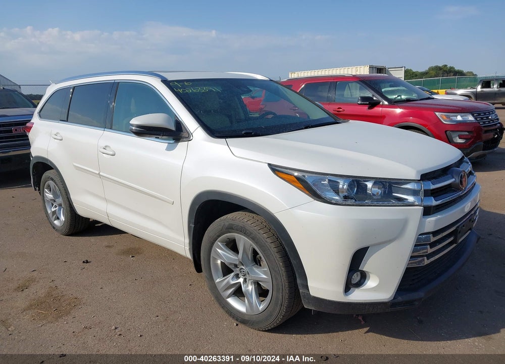 2019 TOYOTA HIGHLANDER LIMITED VIN: 5TDDZRFH1KS735269