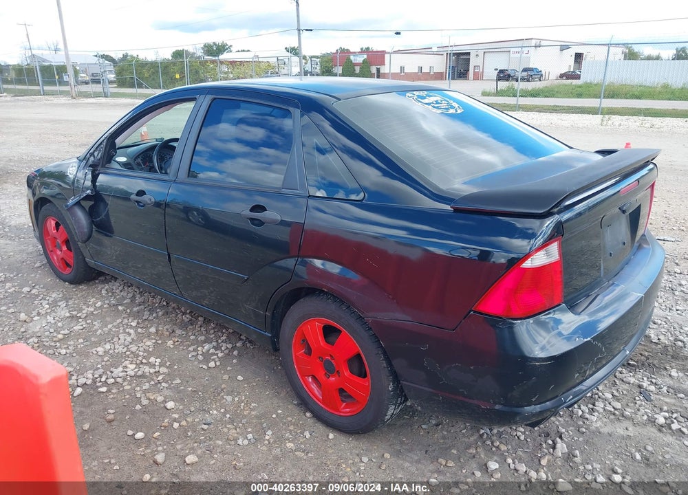 2007 FORD FOCUS VIN: 1FAHP34NX7W223942