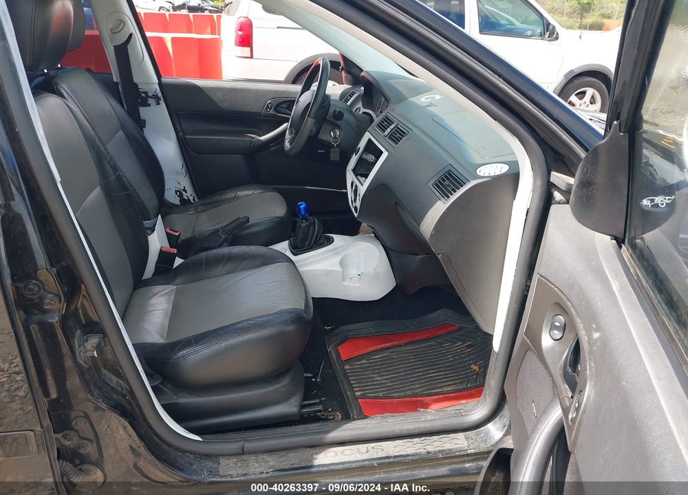 2007 FORD FOCUS VIN: 1FAHP34NX7W223942