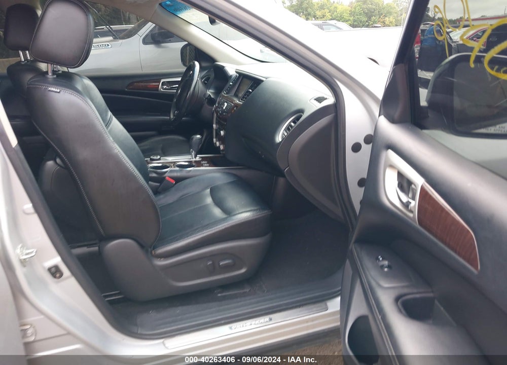 2013 NISSAN PATHFINDER SL VIN: 5N1AR2MM0DC625758