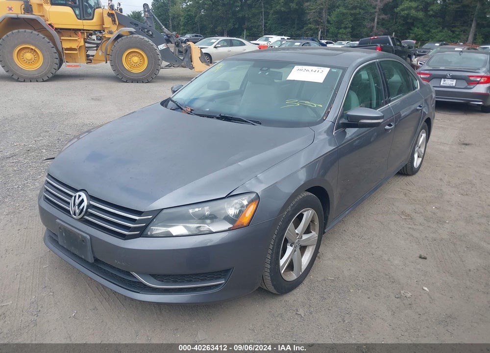 2013 VOLKSWAGEN PASSAT 2.5L SE VIN: 1VWBP7A32DC129011