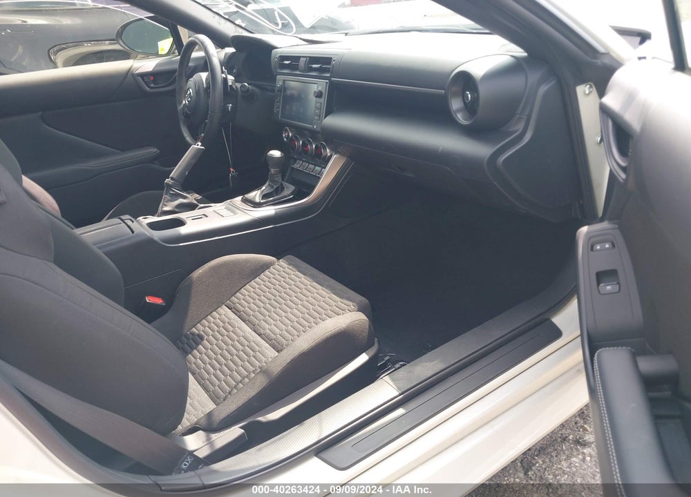 2023 TOYOTA GR86 VIN: JF1ZNBC11P8761923