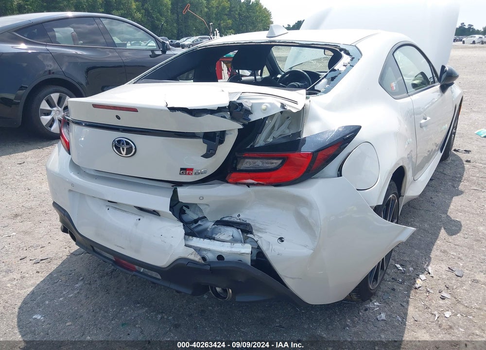 2023 TOYOTA GR86 VIN: JF1ZNBC11P8761923