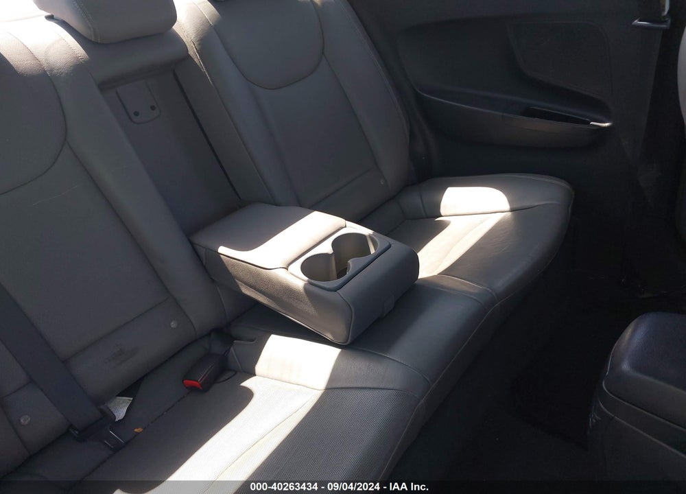 2013 HYUNDAI ELANTRA SE VIN: KMHDH6AE3DU012290