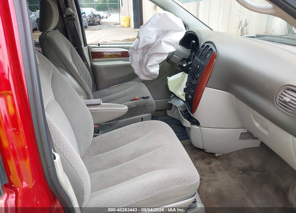 2006 CHRYSLER TOWN & COUNTRY LX VIN: 2A4GP44R26R846763