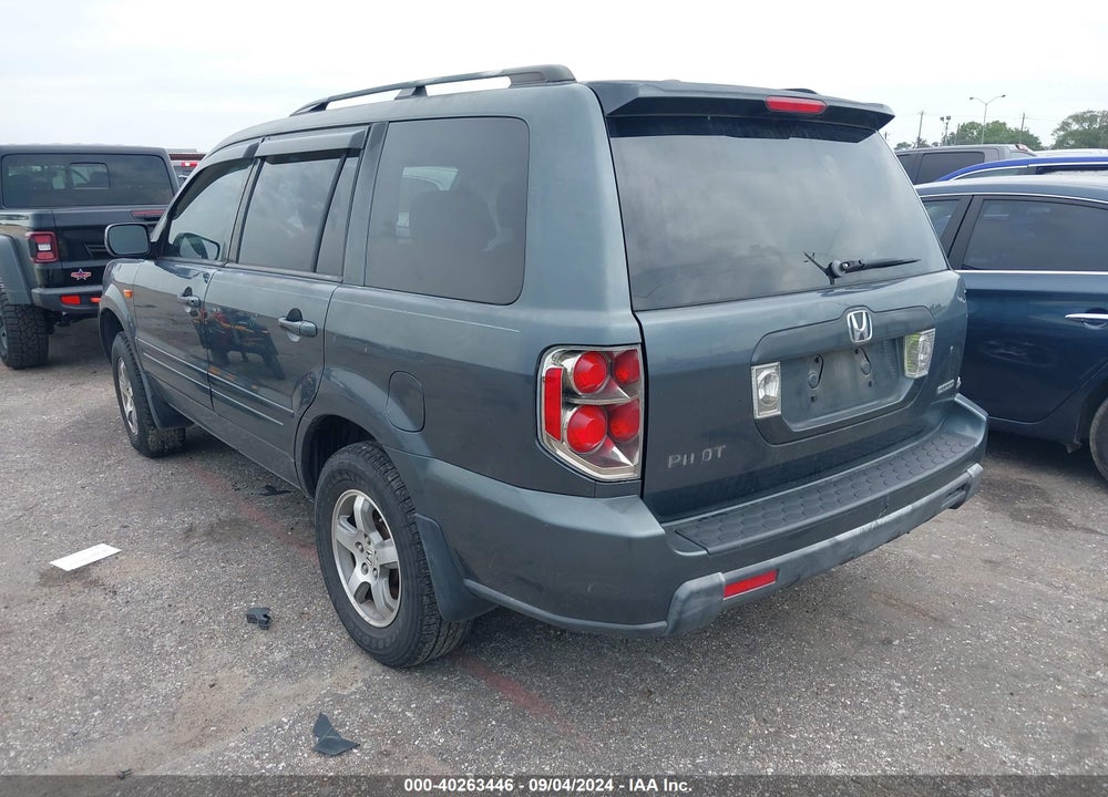 2006 HONDA PILOT EX-L VIN: 5FNYF18596B028896