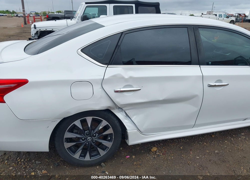 2019 NISSAN SENTRA SR VIN: 3N1AB7AP7KY205605