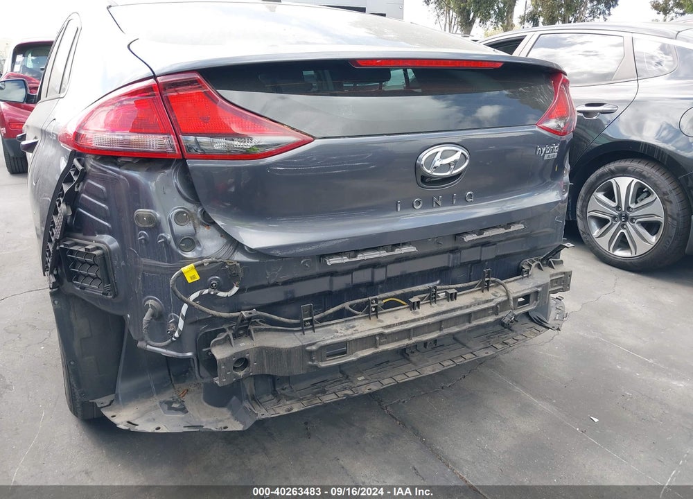2017 HYUNDAI IONIQ HYBRID BLUE VIN: KMHC65LCXHU049897
