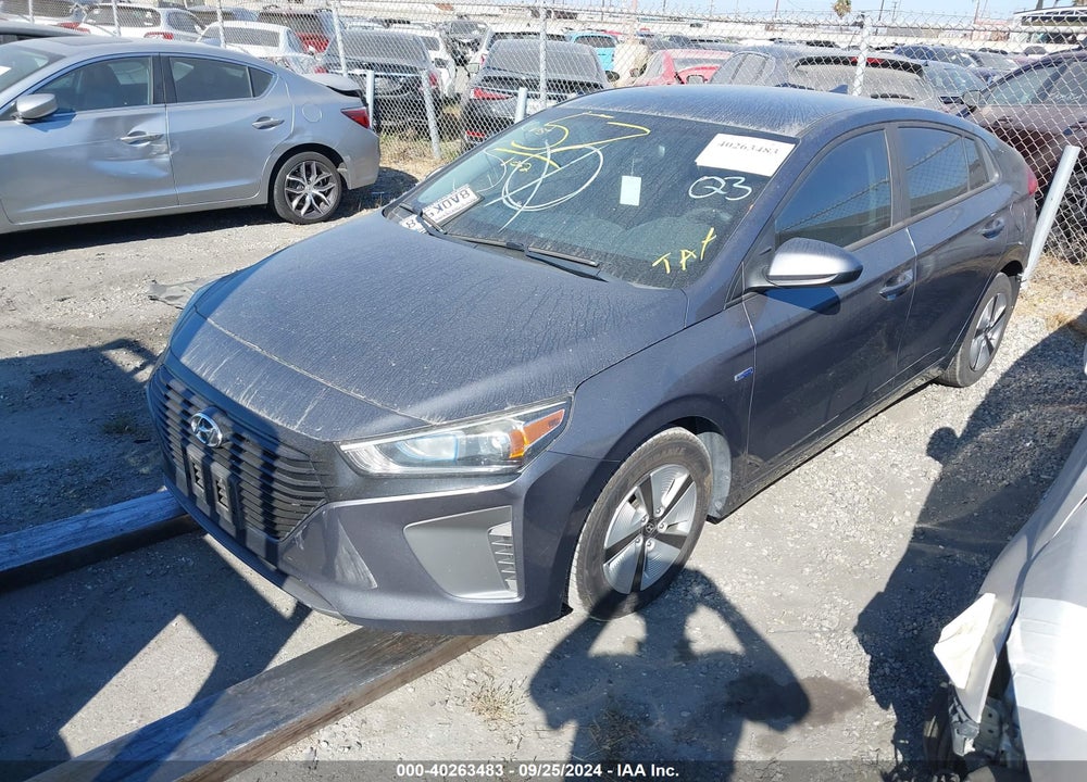 2017 HYUNDAI IONIQ HYBRID BLUE VIN: KMHC65LCXHU049897