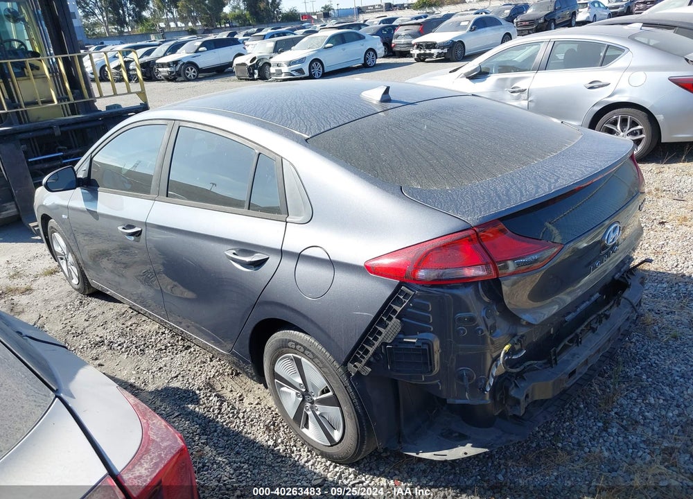 2017 HYUNDAI IONIQ HYBRID BLUE VIN: KMHC65LCXHU049897