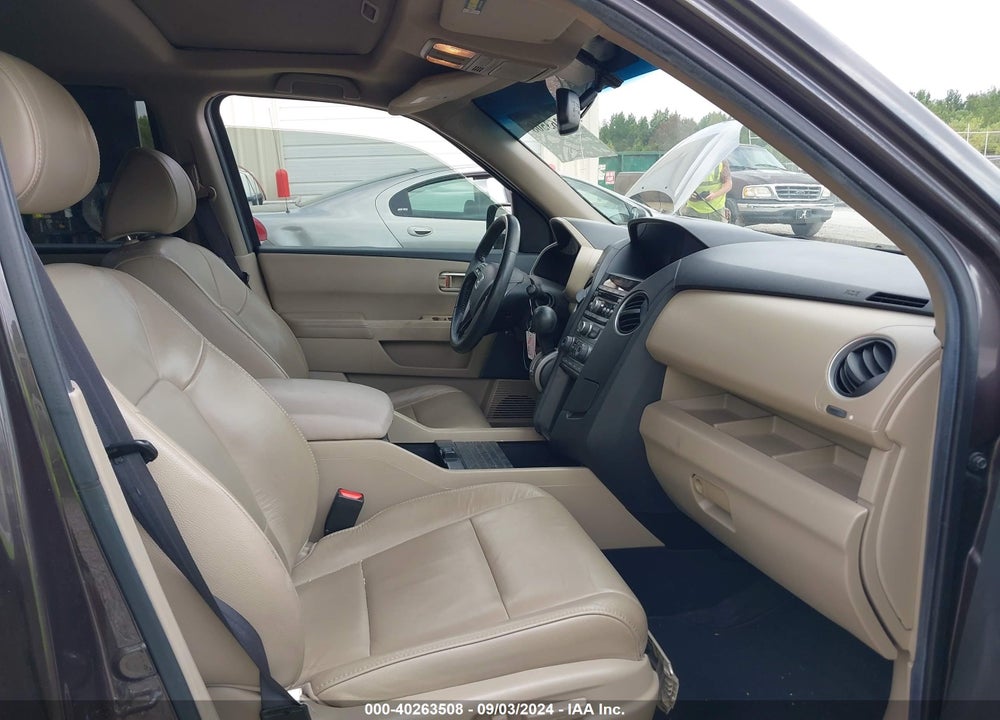 2012 HONDA PILOT EX-L VIN: 5FNYF3H52CB012028