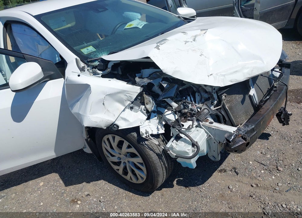 2017 TOYOTA COROLLA LE VIN: 2T1BURHE5HC933265