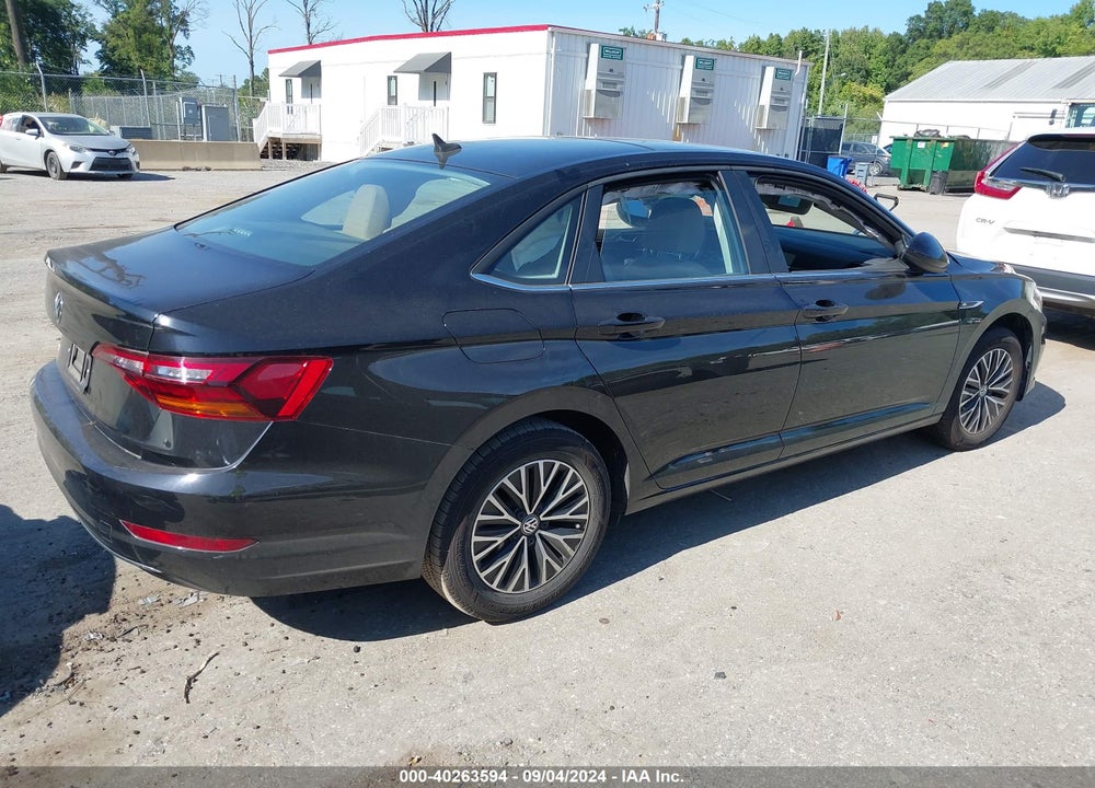 2019 VOLKSWAGEN JETTA 1.4T SEL VIN: 3VWE57BU9KM042504