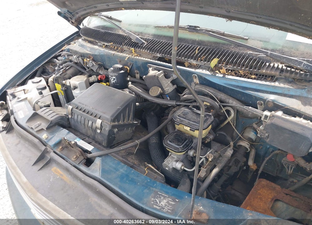 1995 CHEVROLET ASTRO VIN: 1GNDM19W7SB106124