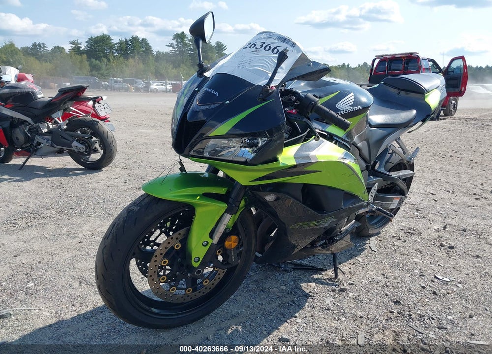 2009 HONDA CBR600 RR VIN: JH2PC40099K204690