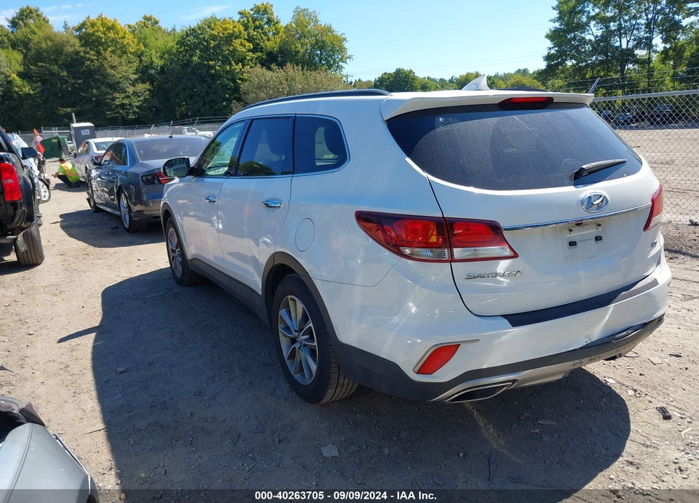 2017 HYUNDAI SANTA FE SE VIN: KM8SMDHF9HU256991