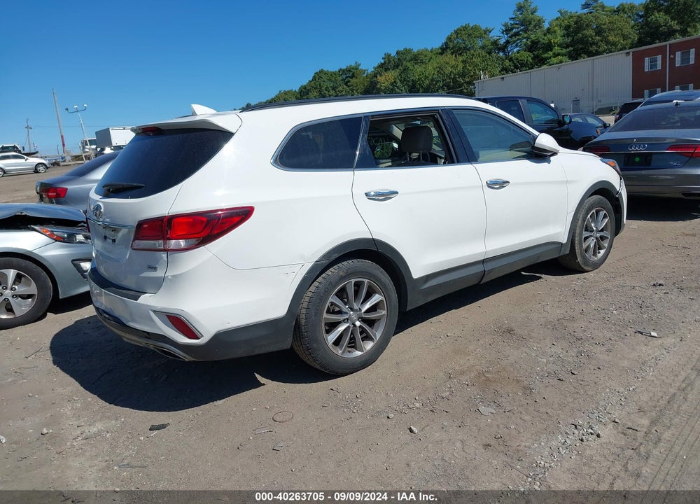 2017 HYUNDAI SANTA FE SE VIN: KM8SMDHF9HU256991