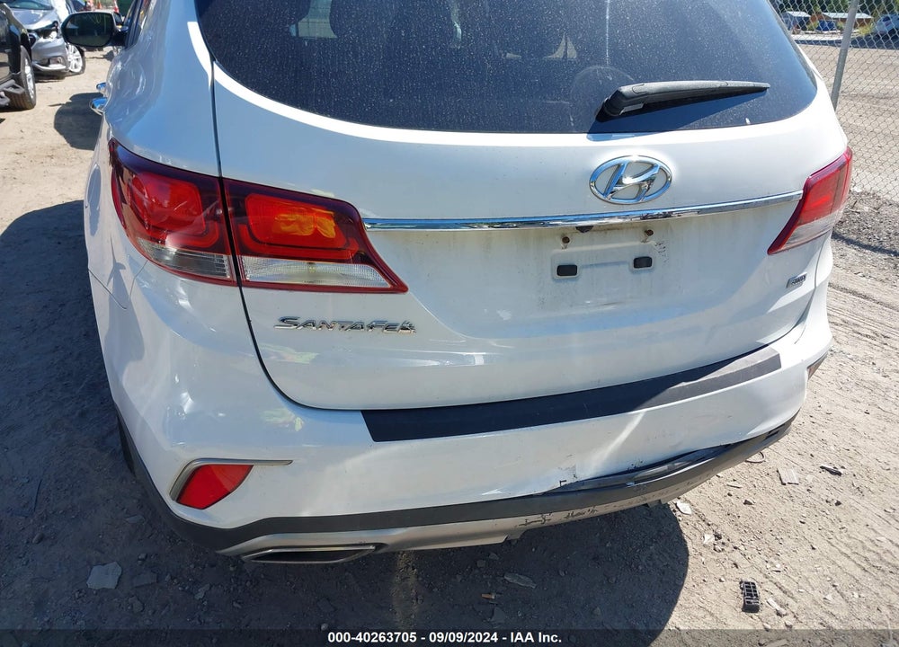 2017 HYUNDAI SANTA FE SE VIN: KM8SMDHF9HU256991